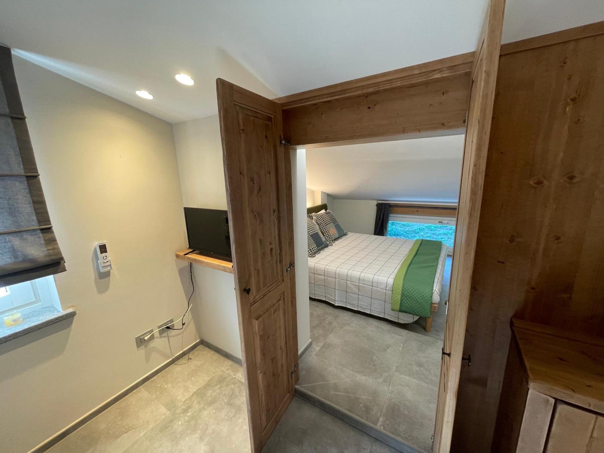 Apartmán La Casina Di Oscar Ad Ao V Combe Vda Quart 0014 E 00I6 Exteriér fotografie