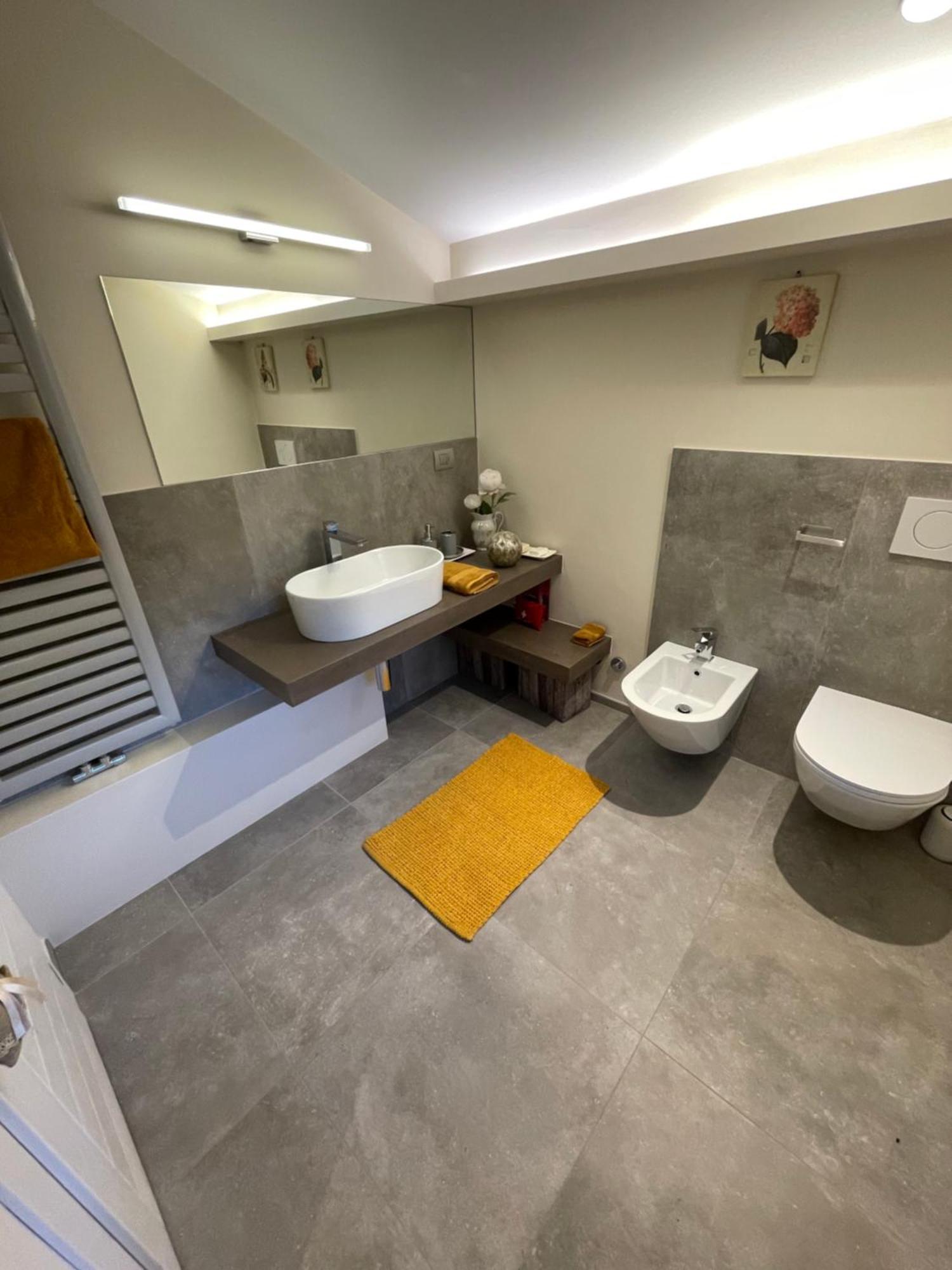 Apartmán La Casina Di Oscar Ad Ao V Combe Vda Quart 0014 E 00I6 Exteriér fotografie
